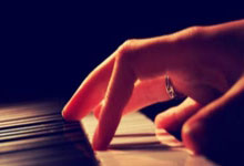 弗拉門戈官方宣布終止與比達爾的合同.